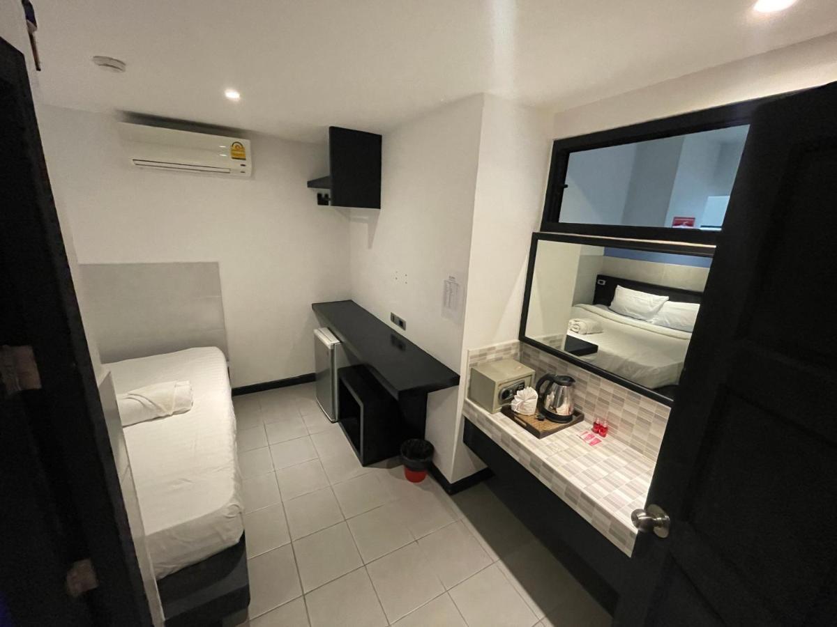 Islanda Hotel Patong Dış mekan fotoğraf